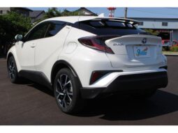 
										TOYOTA C-HR 2017 full									