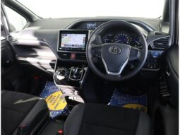 
										TOYOTA VOXY 2021 full									