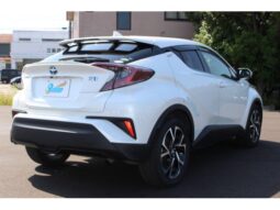 
										TOYOTA C-HR 2017 full									