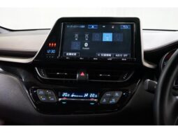 
										TOYOTA C-HR 2018 full									