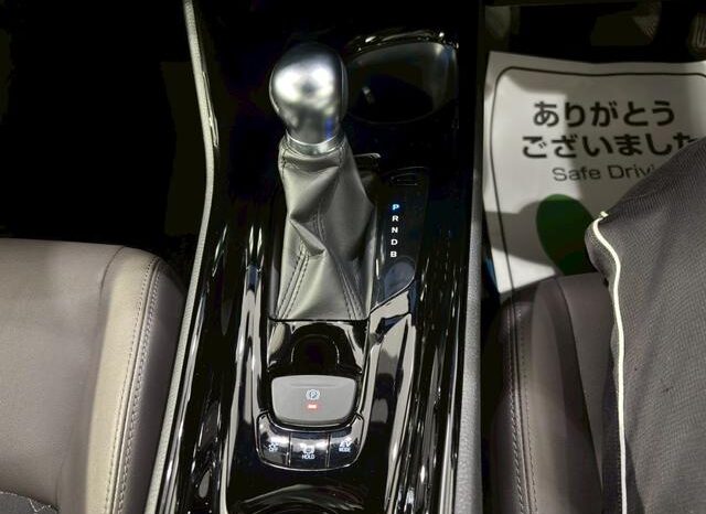 
								TOYOTA C-HR 2021 full									