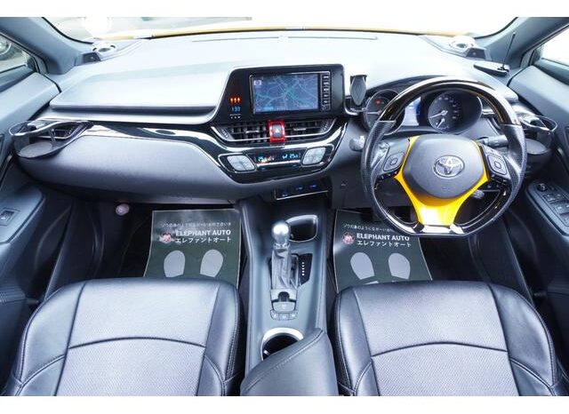 
								TOYOTA C-HR 2016 full									