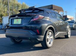 
										TOYOTA C-HR 2017 full									