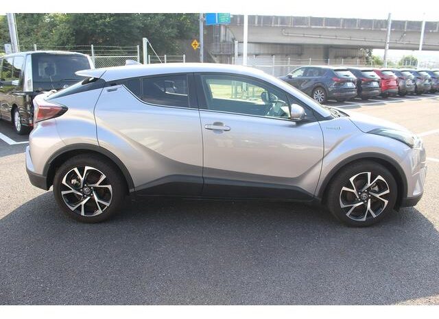 
								TOYOTA C-HR 2017 full									