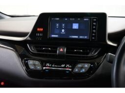 
										TOYOTA C-HR 2019 full									