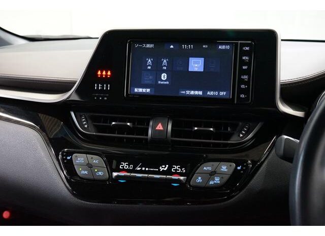 
								TOYOTA C-HR 2019 full									