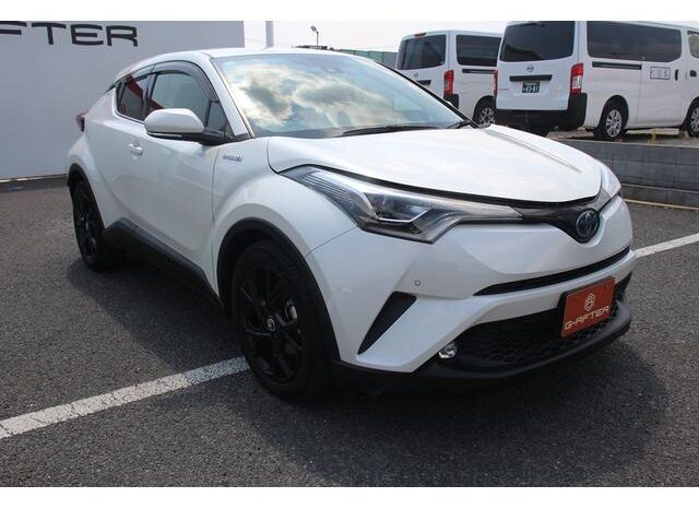 
								TOYOTA C-HR 2019 full									