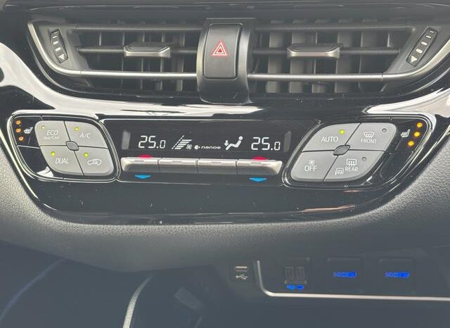 
								TOYOTA C-HR 2021 full									