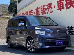 
										TOYOTA VOVY 2009 full									