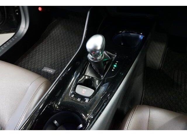 
								TOYOTA C-HR 2019 full									