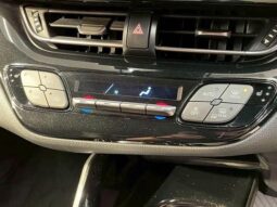 
										TOYOTA C-HR 2016 full									