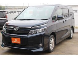 TOYOTA VOXY 2016