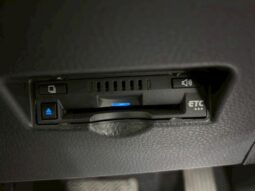 
										TOYOTA C-HR 2021 full									