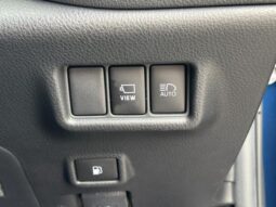 
										TOYOTA C-HR 2021 full									