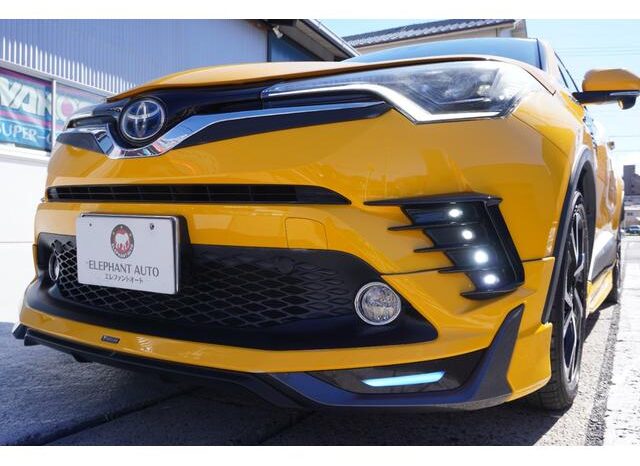 
								TOYOTA C-HR 2016 full									