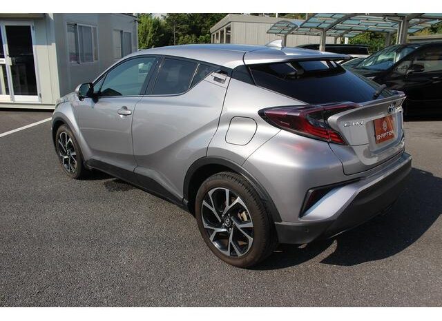 
								TOYOTA C-HR 2017 full									