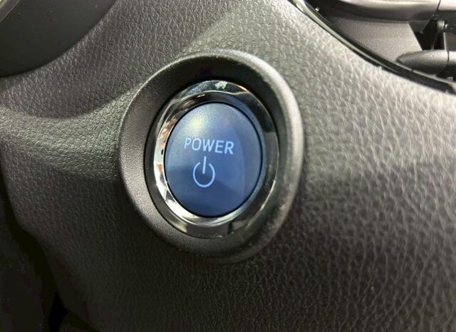 
								TOYOTA C-HR 2021 full									