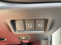 
										TOYOTA C-HR 2022 full									