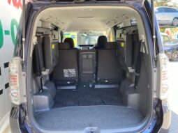 
										TOYOTA VOVY 2009 full									