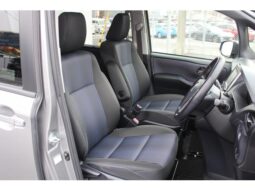 
										TOYOTA VOXY 2016 full									