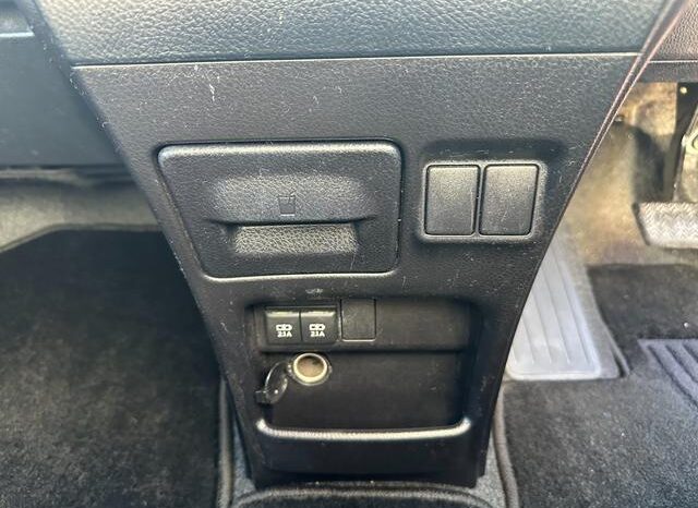 
								TOYOTA VOXY 2019 full									