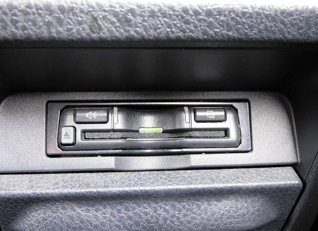 
								TOYOTA VOXY 2021 full									