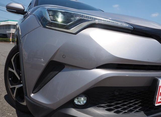 
								TOYOTA C-HR 2018 full									