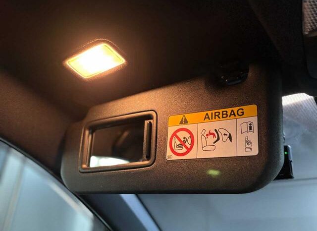 
								TOYOTA C-HR 2021 full									