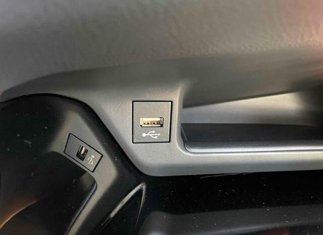 
								TOYOTA C-HR 2022 full									