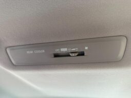 
										TOYOTA VOXY 2019 full									