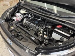 
										TOYOTA VOXY 2022 full									