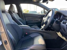 
										TOYOTA C-HR 2019 full									