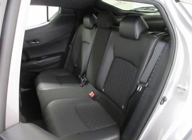 
								TOYOTA C-HR 2022 full									