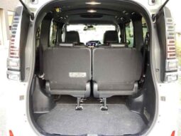 
										TOYOTA VOXY 2021 full									