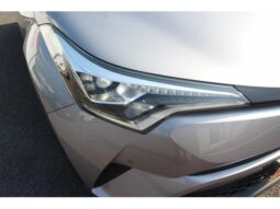 
										TOYOTA C-HR 2017 full									