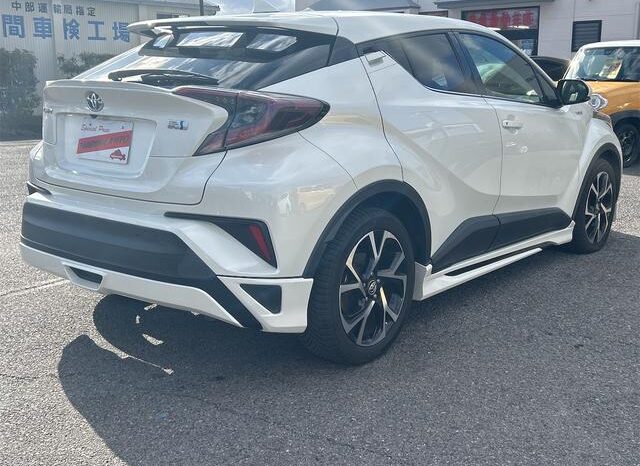 
								TOYOTA C-HR 2017 full									