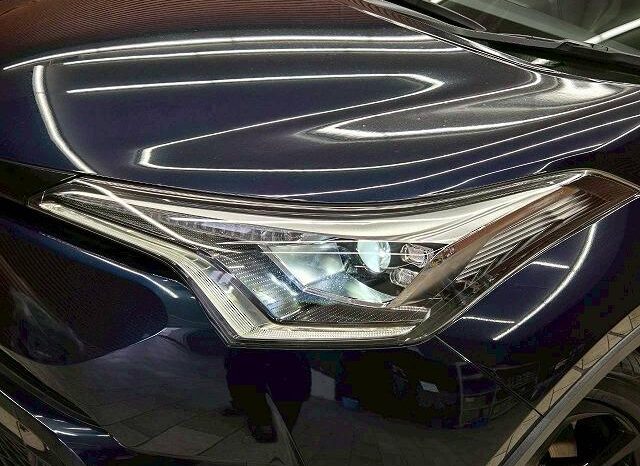 
								TOYOTA C-HR 2019 full									