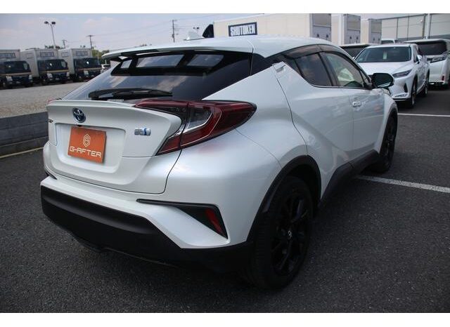 
								TOYOTA C-HR 2019 full									