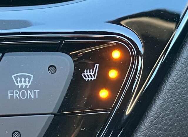 
								TOYOTA C-HR 2021 full									