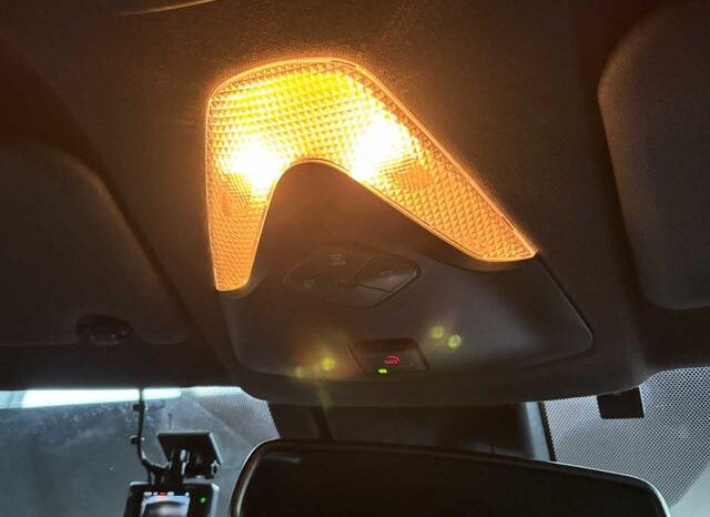 
								TOYOTA C-HR 2021 full									