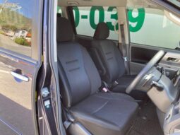 
										TOYOTA VOVY 2009 full									