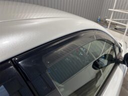 
										TOYOTA C-HR 2021 full									