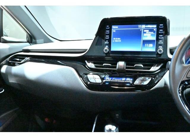 
								TOYOTA C-HR 2022 full									