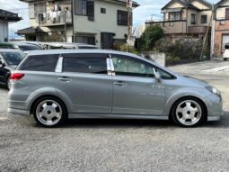 TOYOTA WISH 2009