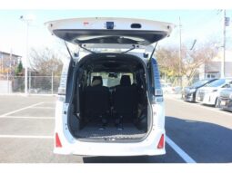 
										TOYOTA VOXY 2019 full									