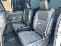 
										TOYOTA VOXY 2022 full									