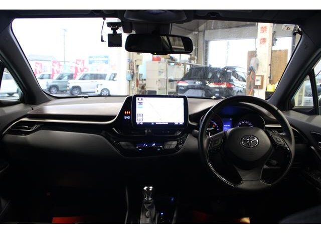 
								TOYOTA C-HR 2017 full									