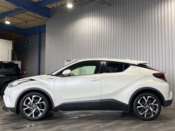 
										TOYOTA C-HR 2018 full									