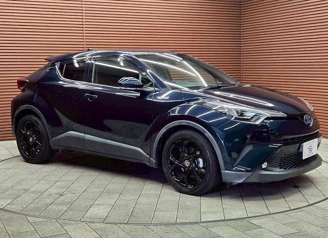 
								TOYOTA C-HR 2019 full									