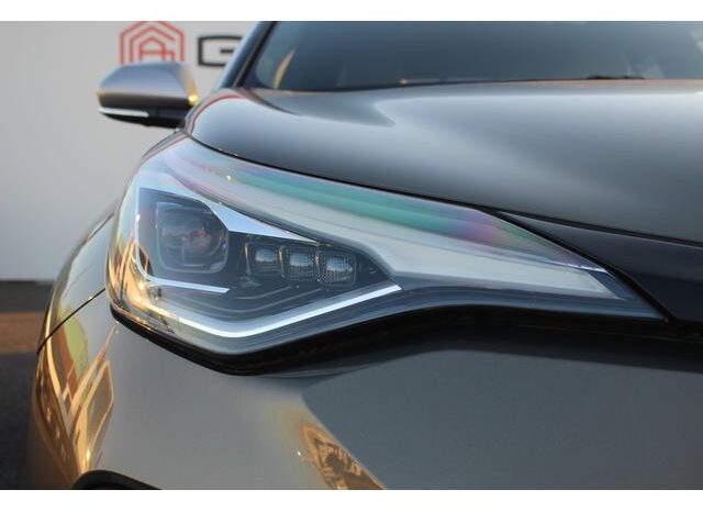 
								TOYOTA C-HR 2020 full									